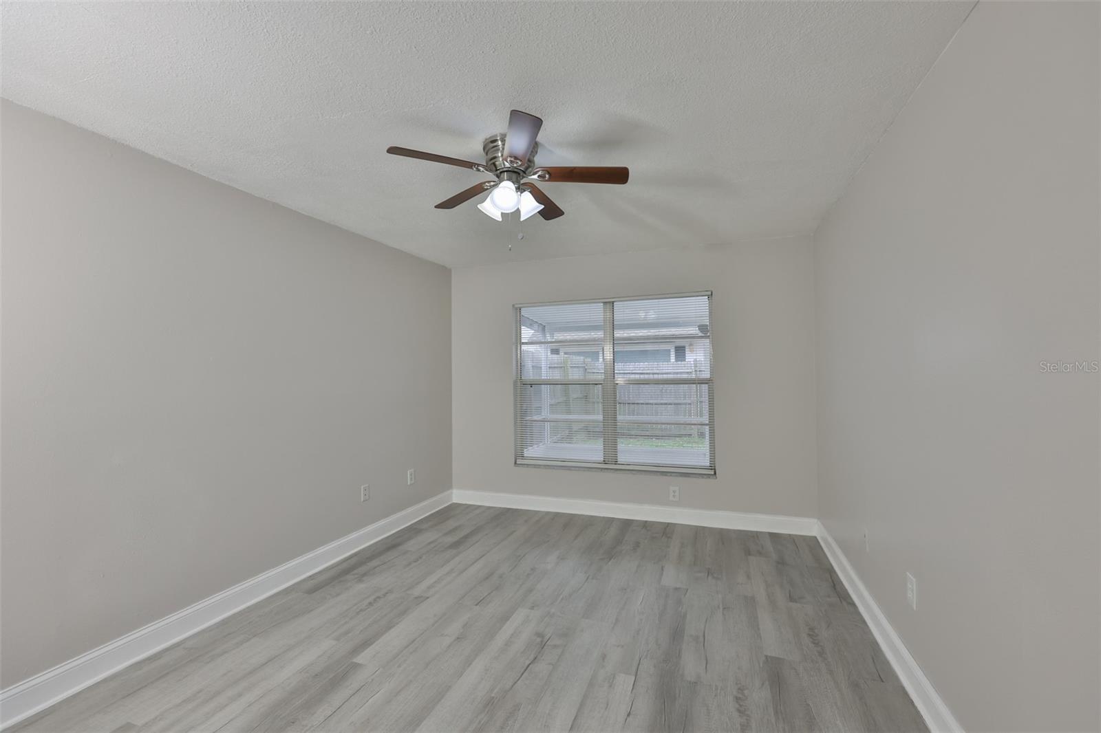 Image 13 of 31 For 1720 Oak Branch Court