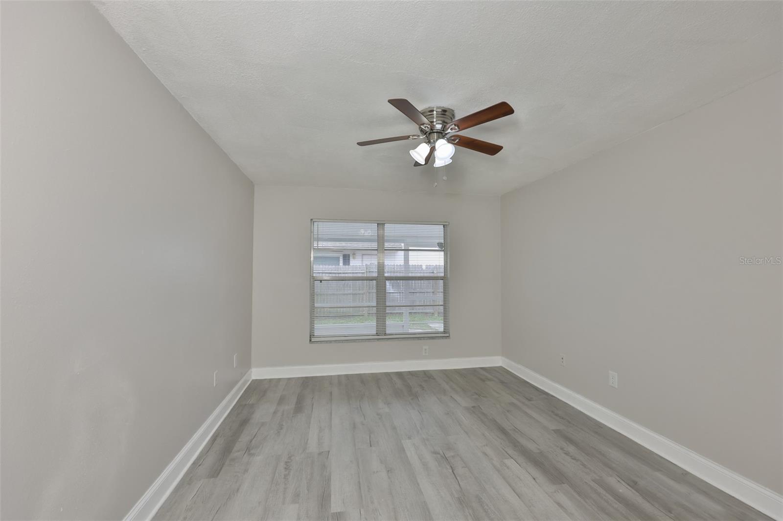 Image 14 of 31 For 1720 Oak Branch Court