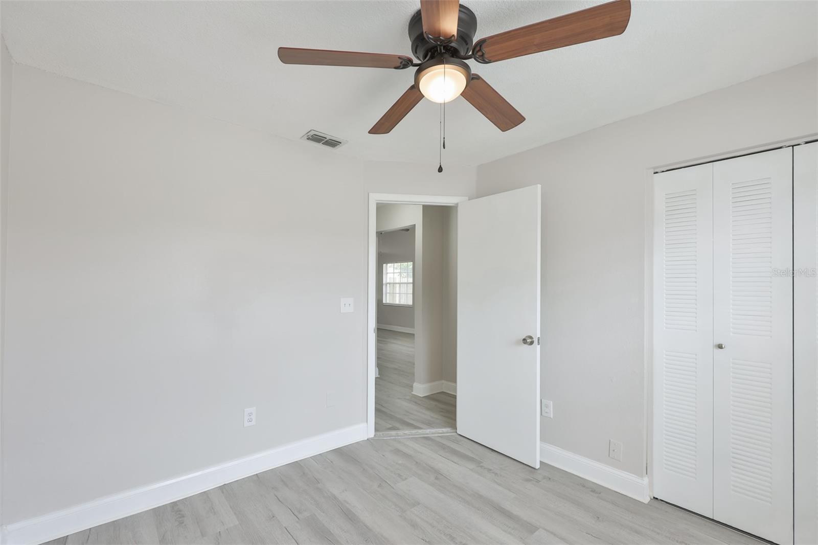 Image 22 of 31 For 1720 Oak Branch Court