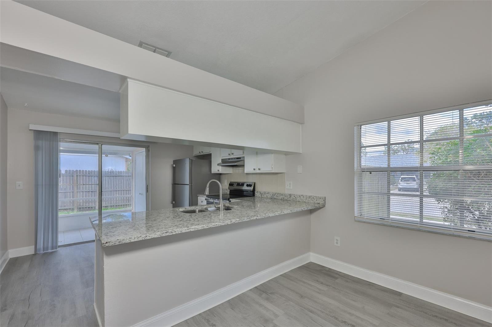 Image 6 of 31 For 1720 Oak Branch Court