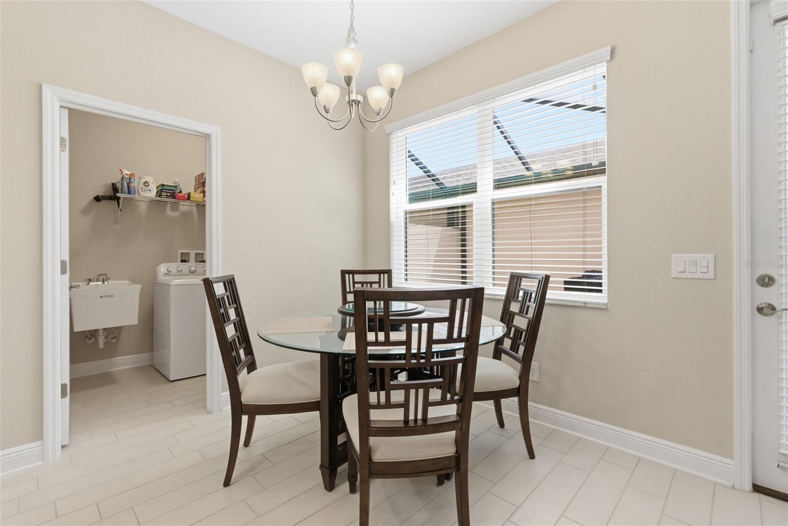 Image 10 of 28 For 12664 Rangeland Boulevard