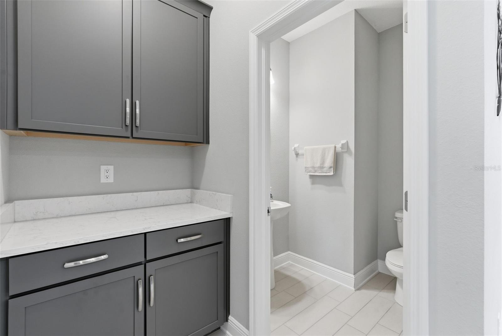 Image 12 of 28 For 12664 Rangeland Boulevard