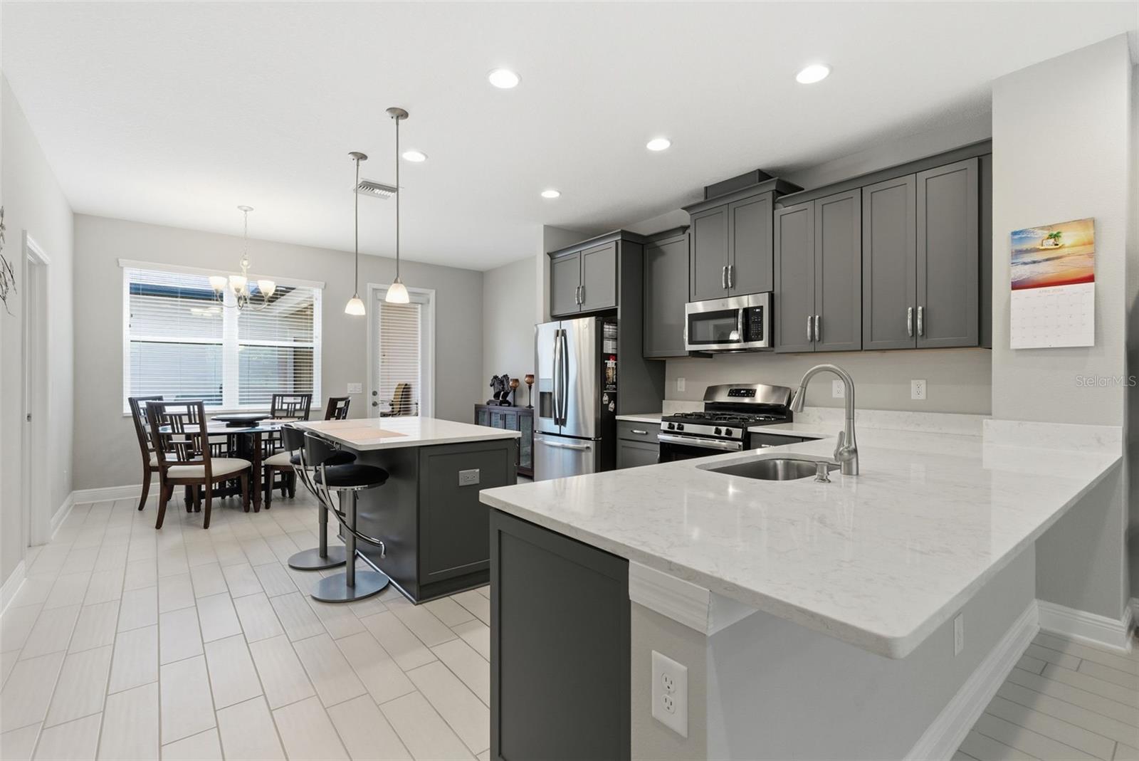 Image 6 of 28 For 12664 Rangeland Boulevard