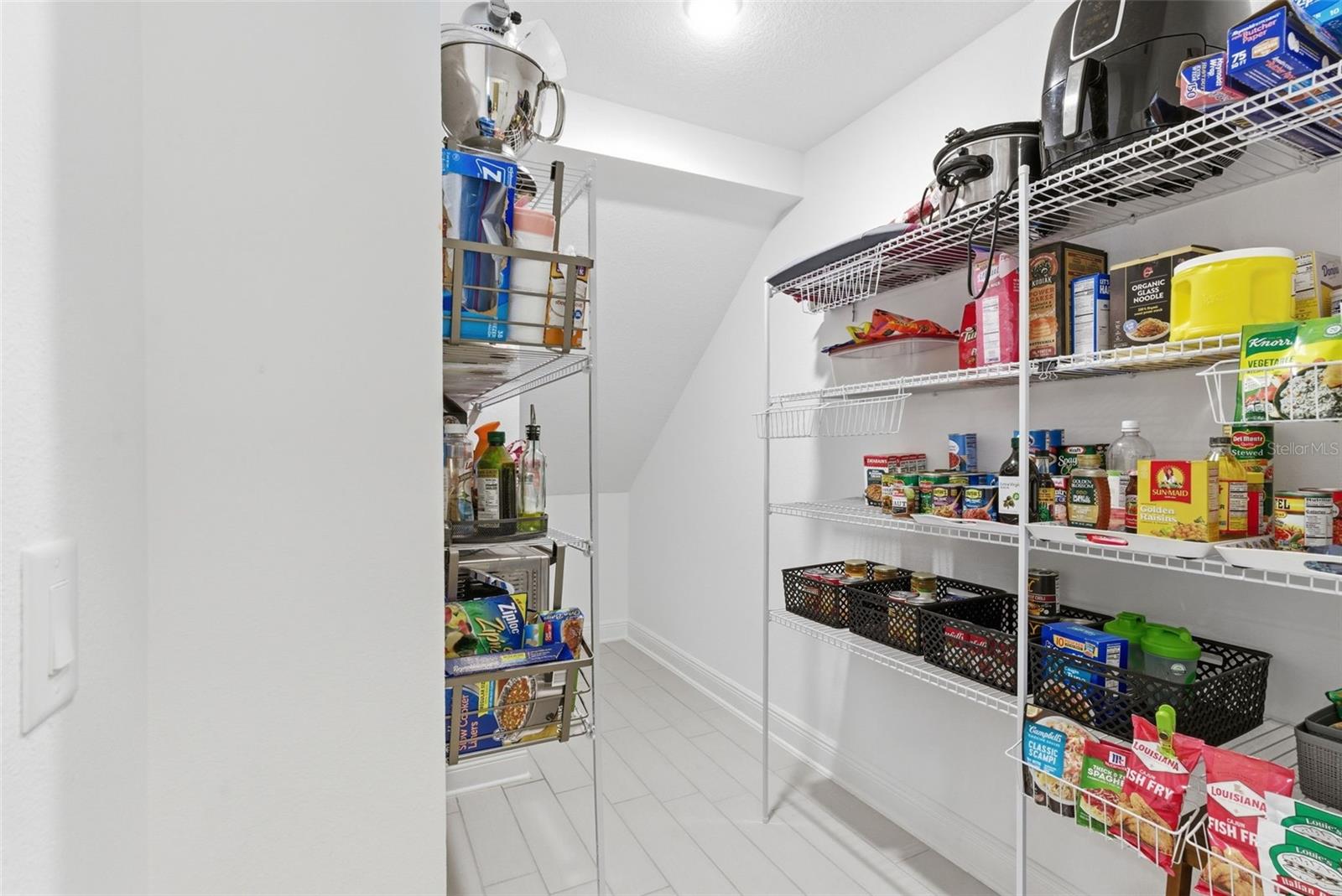 Image 8 of 28 For 12664 Rangeland Boulevard
