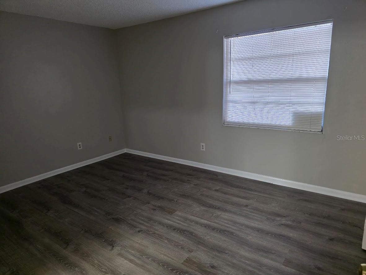 Image 8 of 14 For 2031 Pine Chace Court