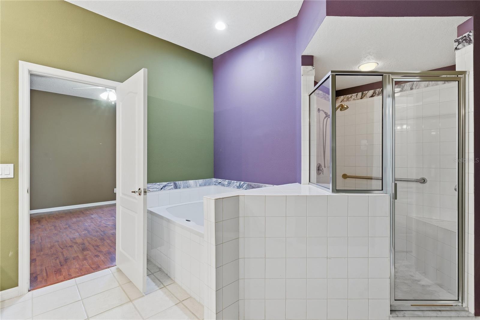 Image 11 of 23 For 30442 Lettingwell Circle