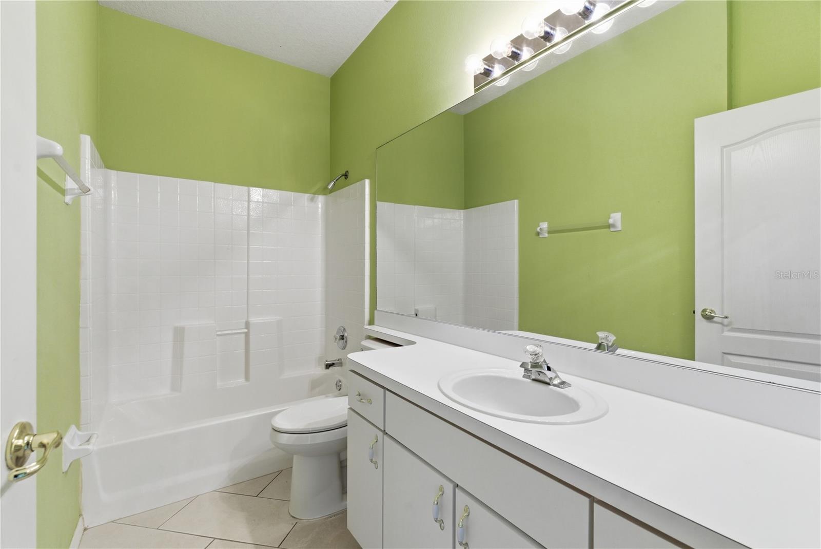 Image 17 of 23 For 30442 Lettingwell Circle