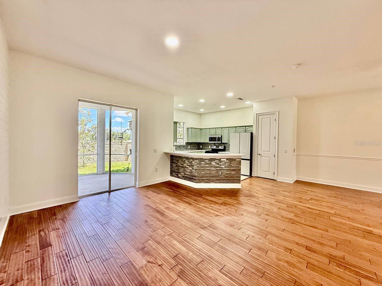 Image 12 of 55 For 8614 Miramar Terrace Circle 8614