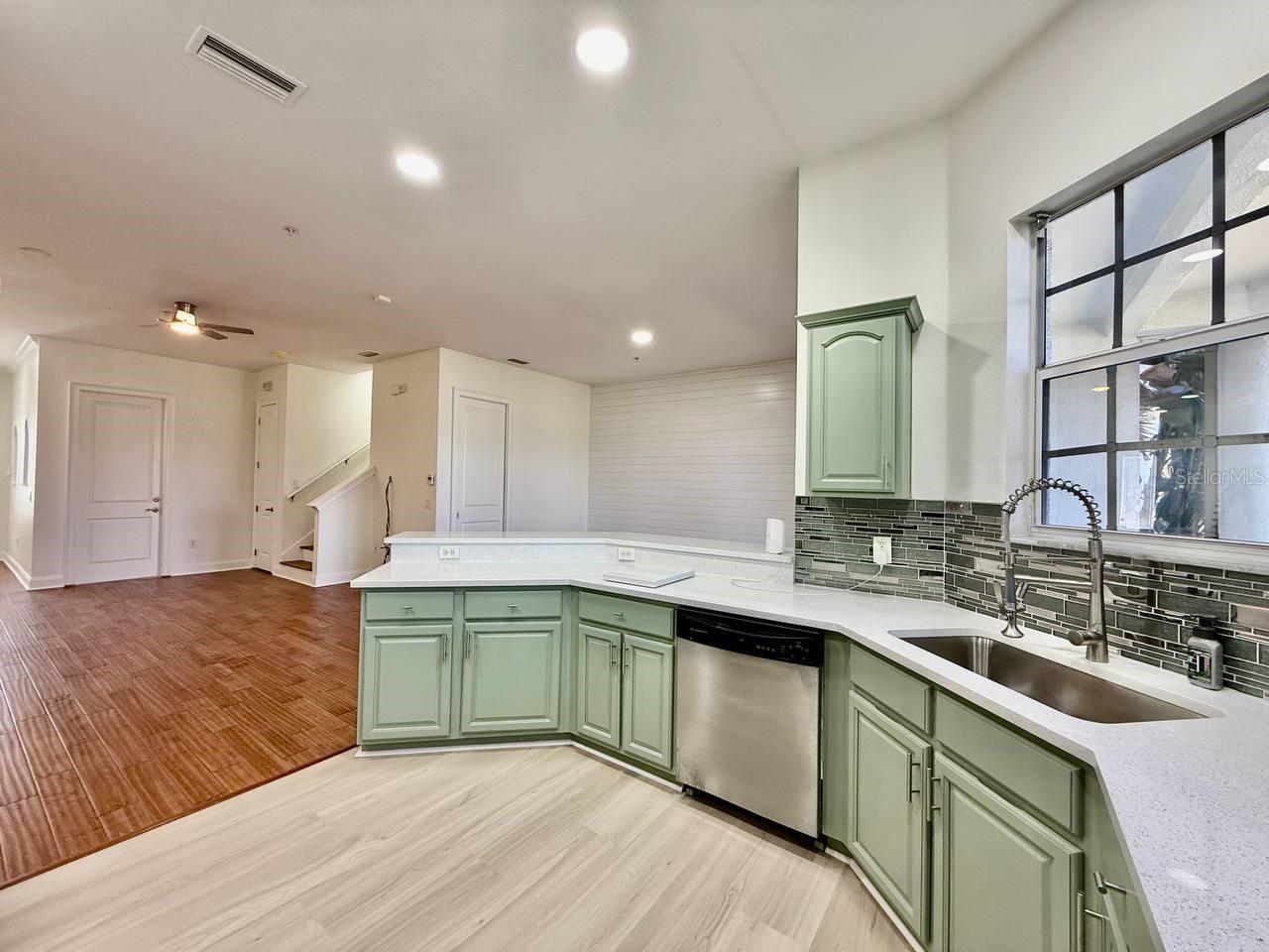 Image 17 of 55 For 8614 Miramar Terrace Circle 8614