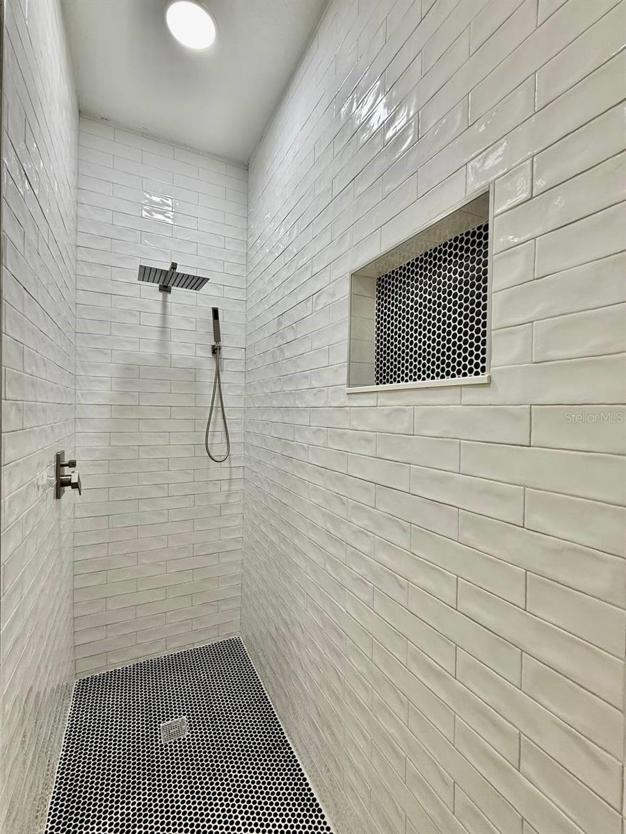 Image 34 of 55 For 8614 Miramar Terrace Circle 8614