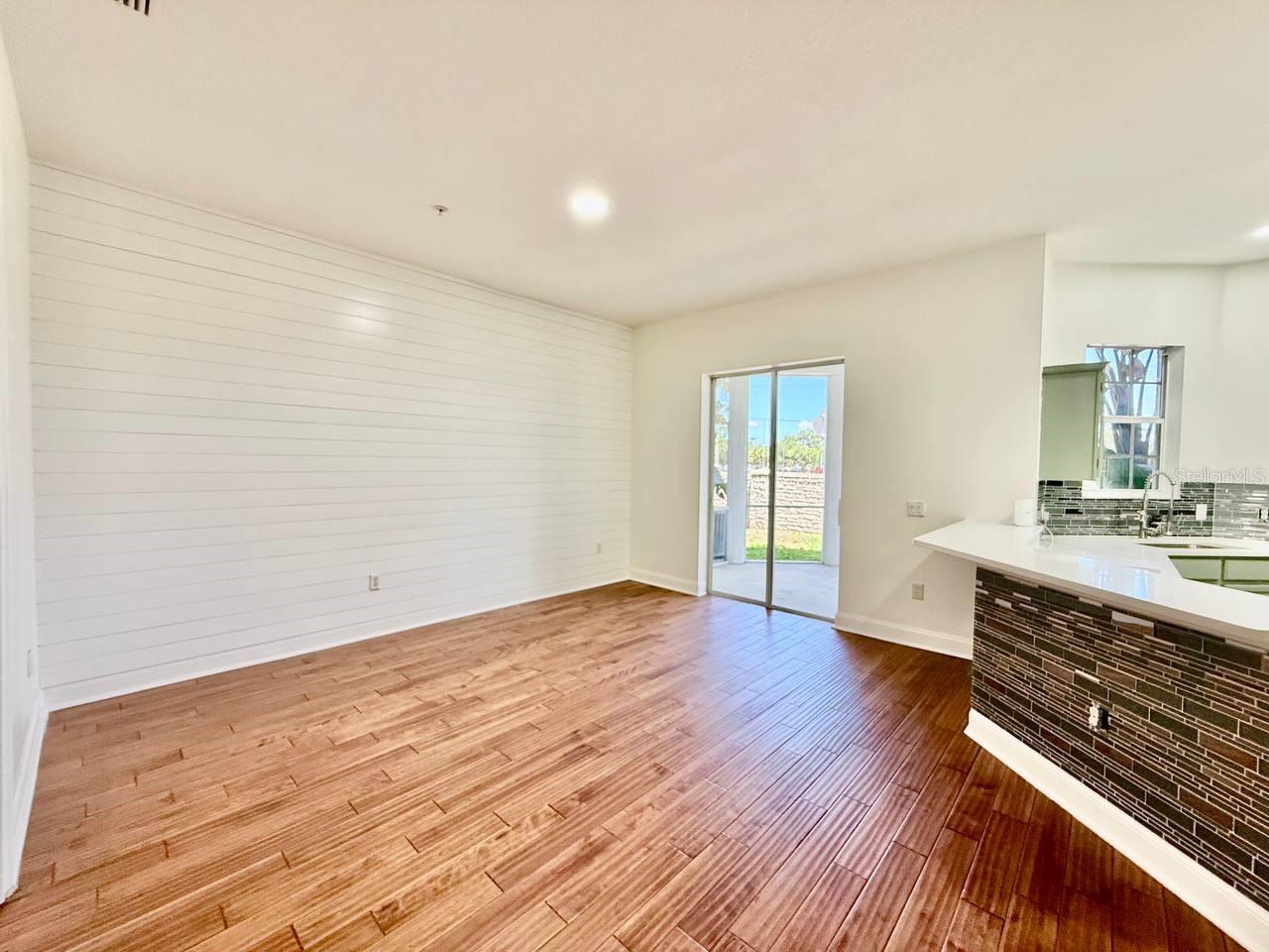 Image 9 of 55 For 8614 Miramar Terrace Circle 8614