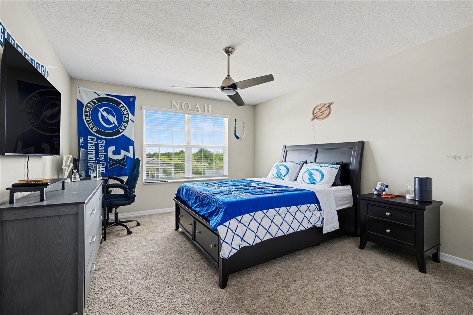 Image 15 of 35 For 38152 Cobble Creek Boulevard