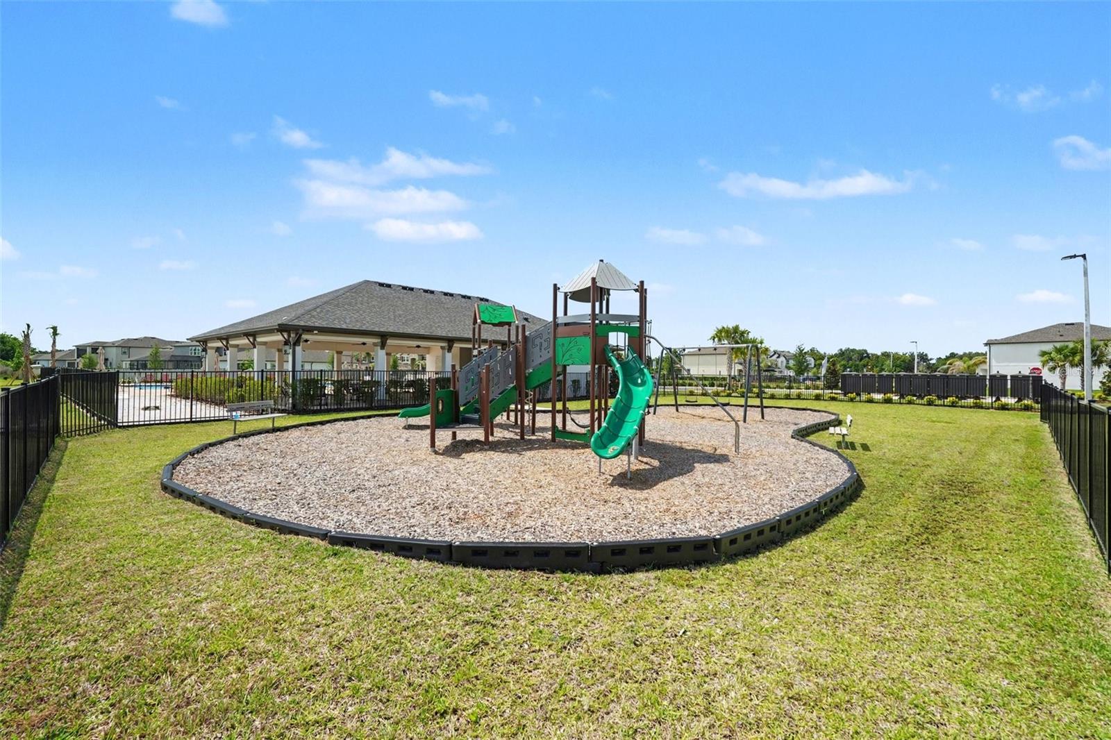 Image 32 of 35 For 38152 Cobble Creek Boulevard