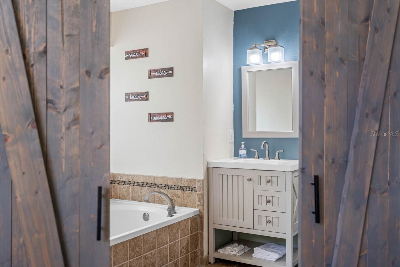 Image 60 of 66 For 2301 Millcreek Court