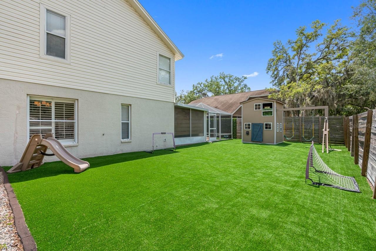 Image 8 of 66 For 2301 Millcreek Court