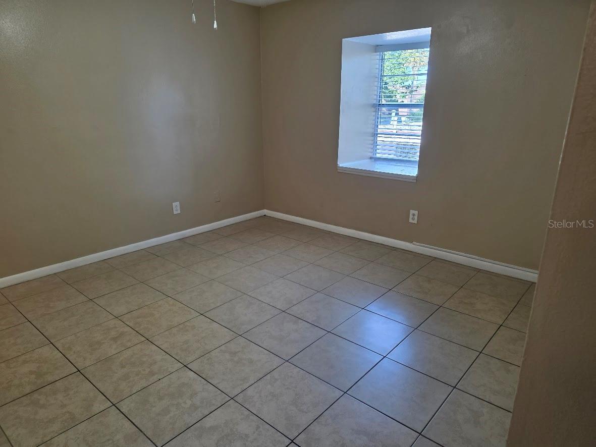 Image 16 of 18 For 9004 Tudor Drive K204