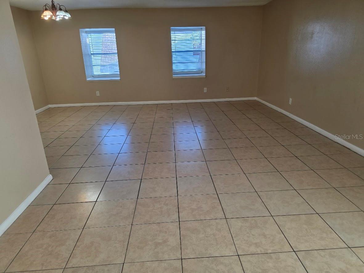 Image 9 of 18 For 9004 Tudor Drive K204