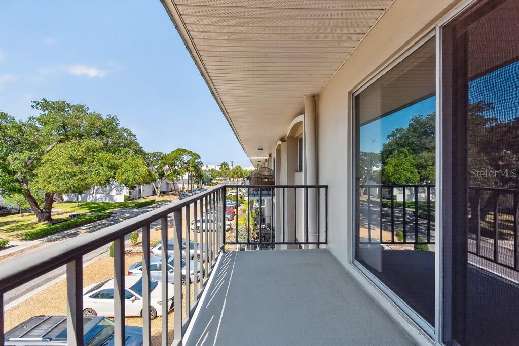 Image 22 of 43 For 4607 Fig Street 308
