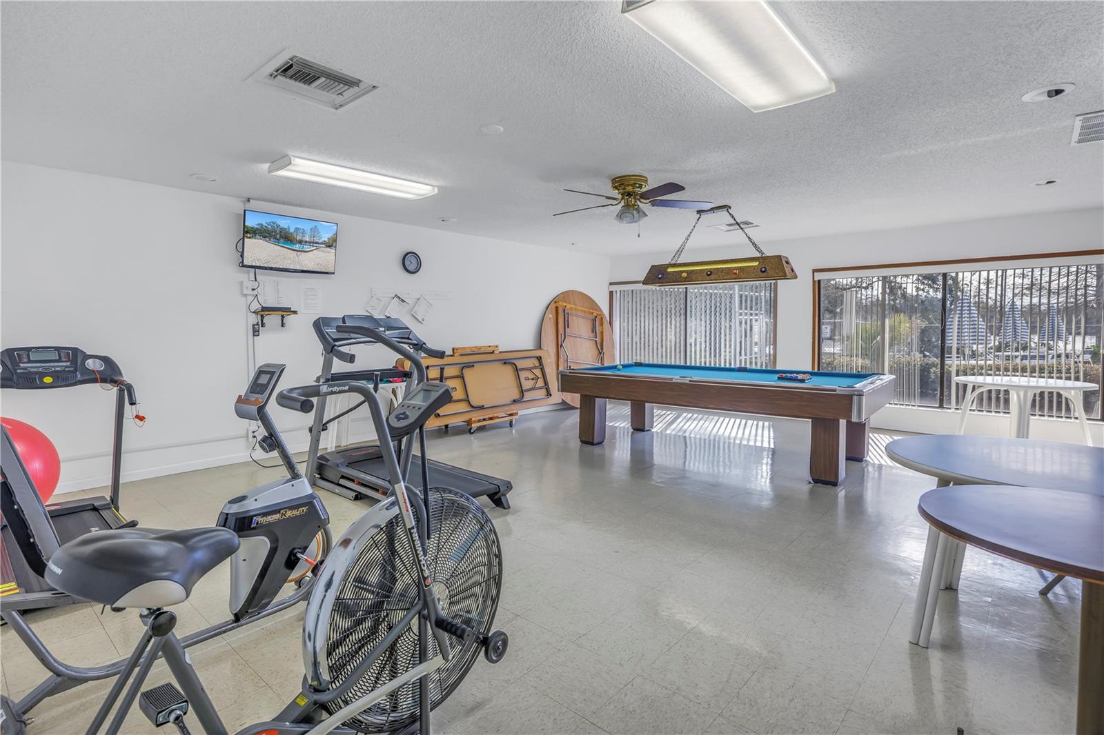 Image 20 of 26 For 2514 Royal Pines Circle 25d