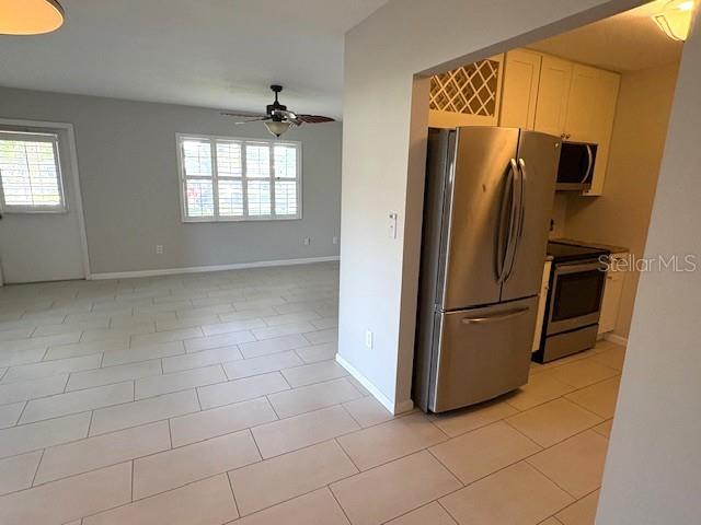 Image 14 of 45 For 1902 Dandridge Street 12