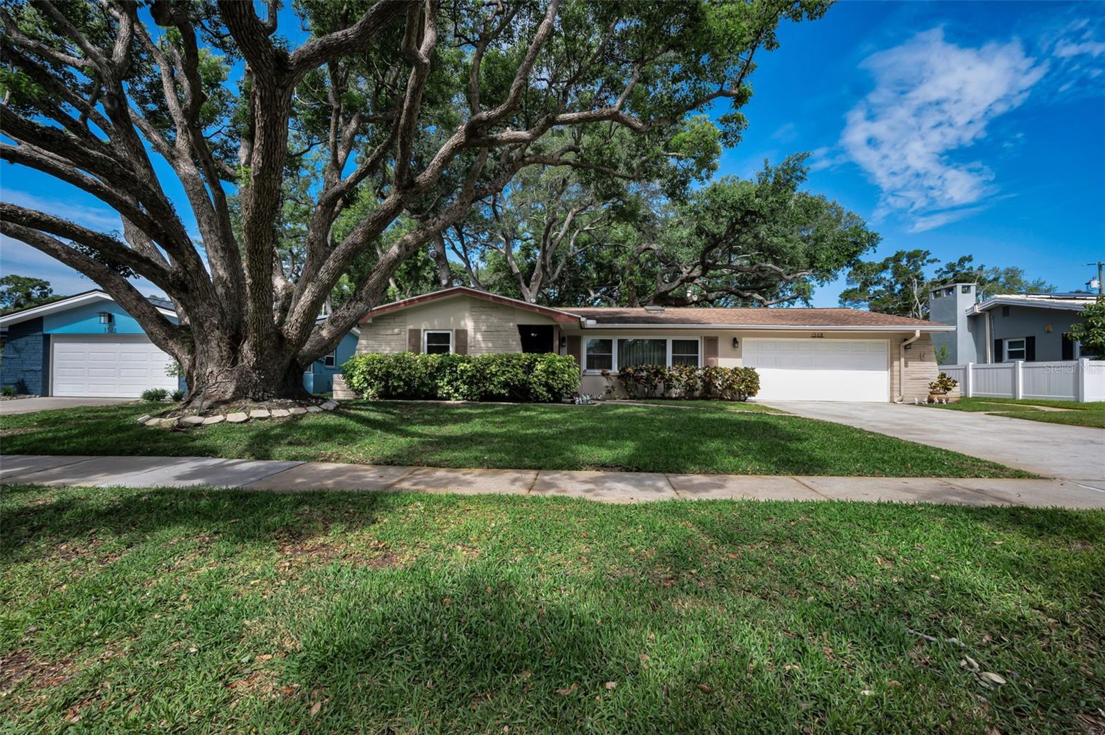 Image 2 of 48 For 1368 Williams Drive