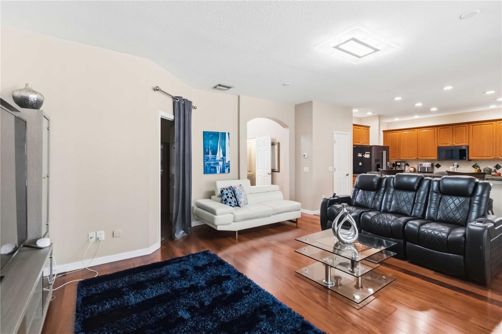 Image 16 of 58 For 10436 Canary Isle Drive