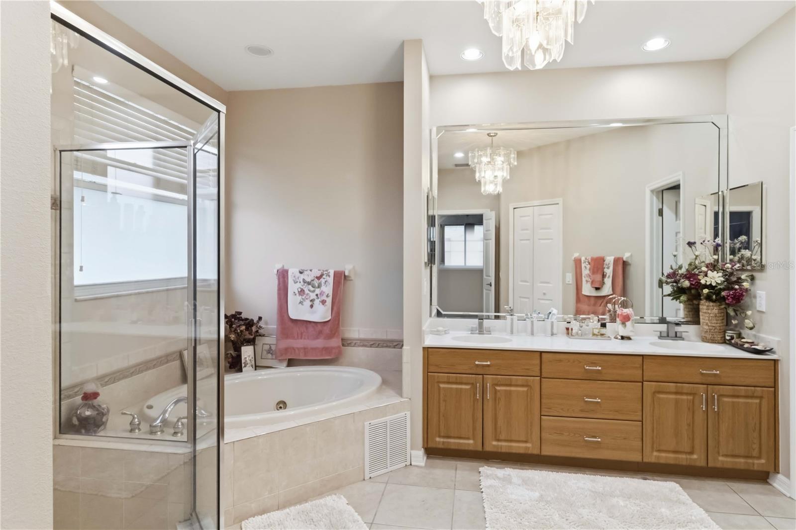 Image 23 of 58 For 10436 Canary Isle Drive