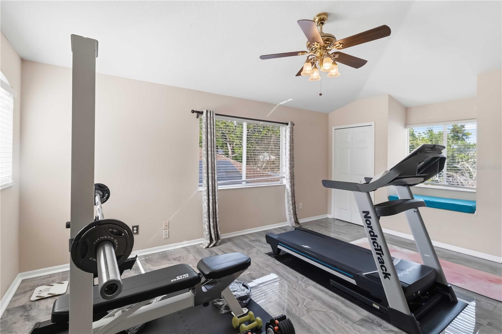 Image 41 of 58 For 10436 Canary Isle Drive