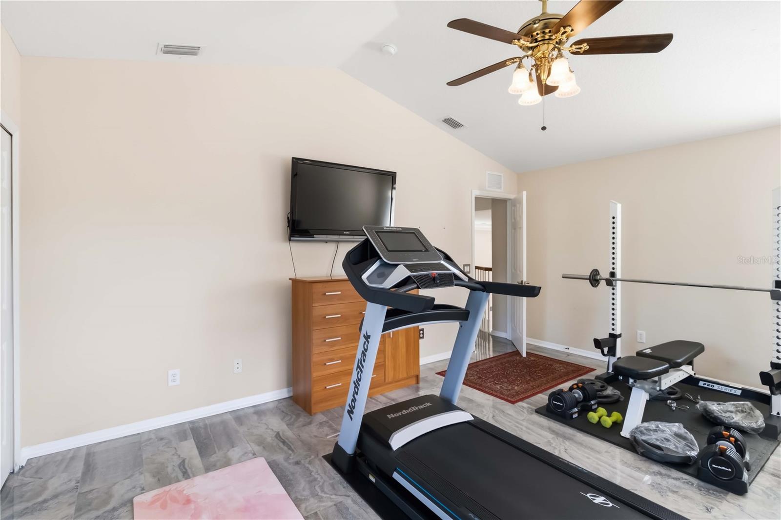 Image 42 of 58 For 10436 Canary Isle Drive