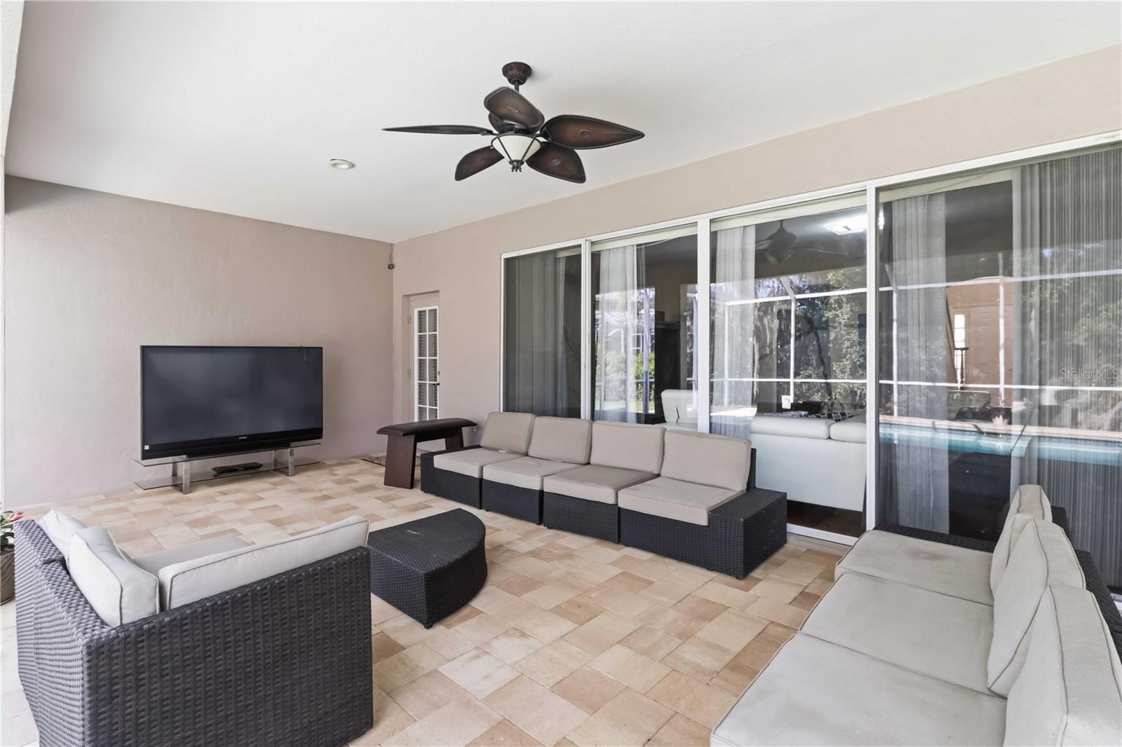 Image 43 of 58 For 10436 Canary Isle Drive