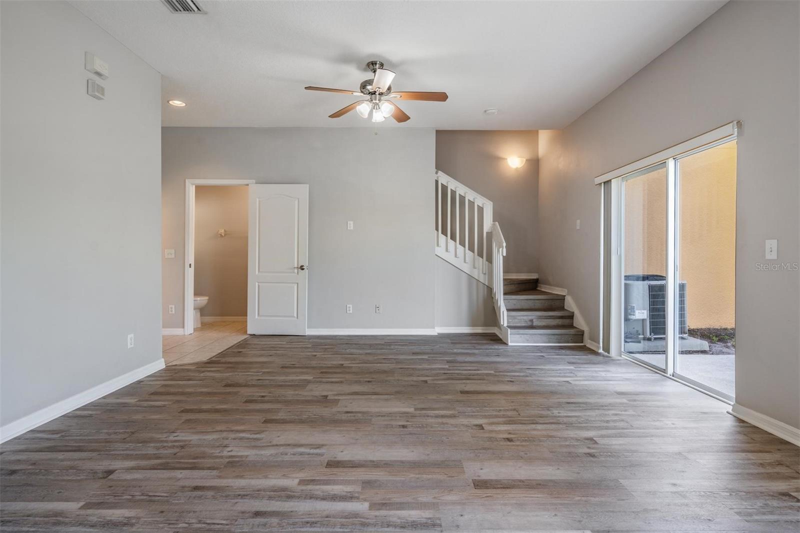 Image 6 of 53 For 9084 Iron Oak Avenue