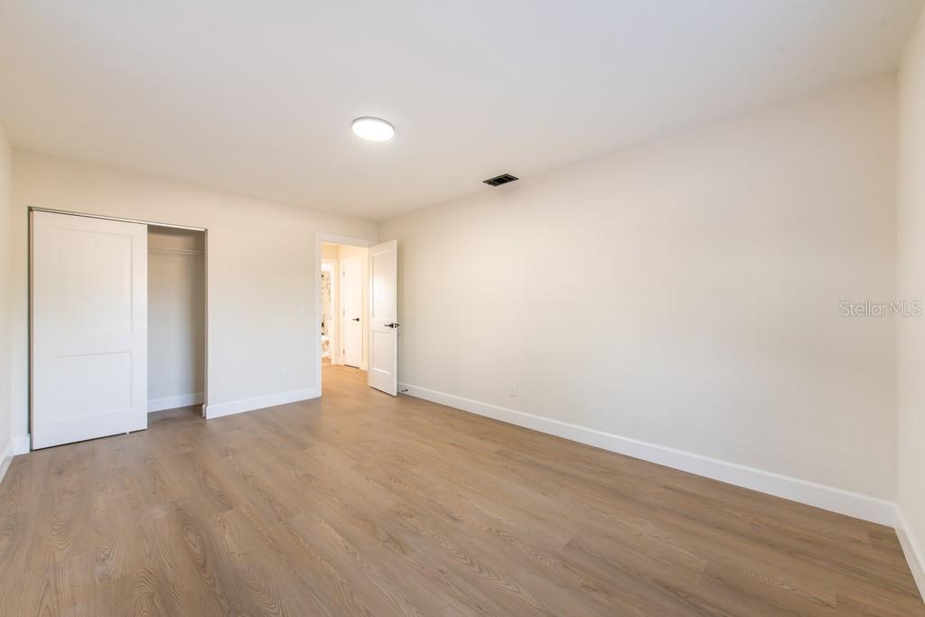 Image 12 of 26 For 3821 Everett Street