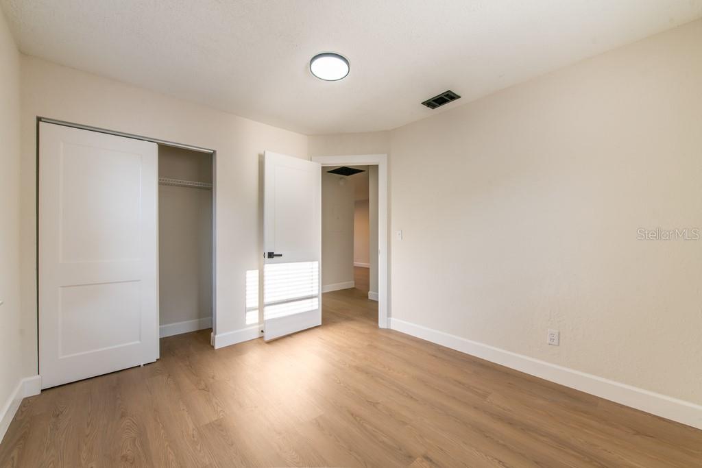 Image 22 of 26 For 3821 Everett Street