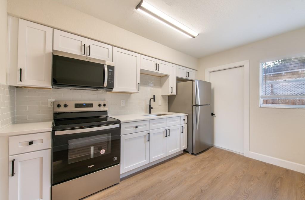 Image 7 of 26 For 3821 Everett Street