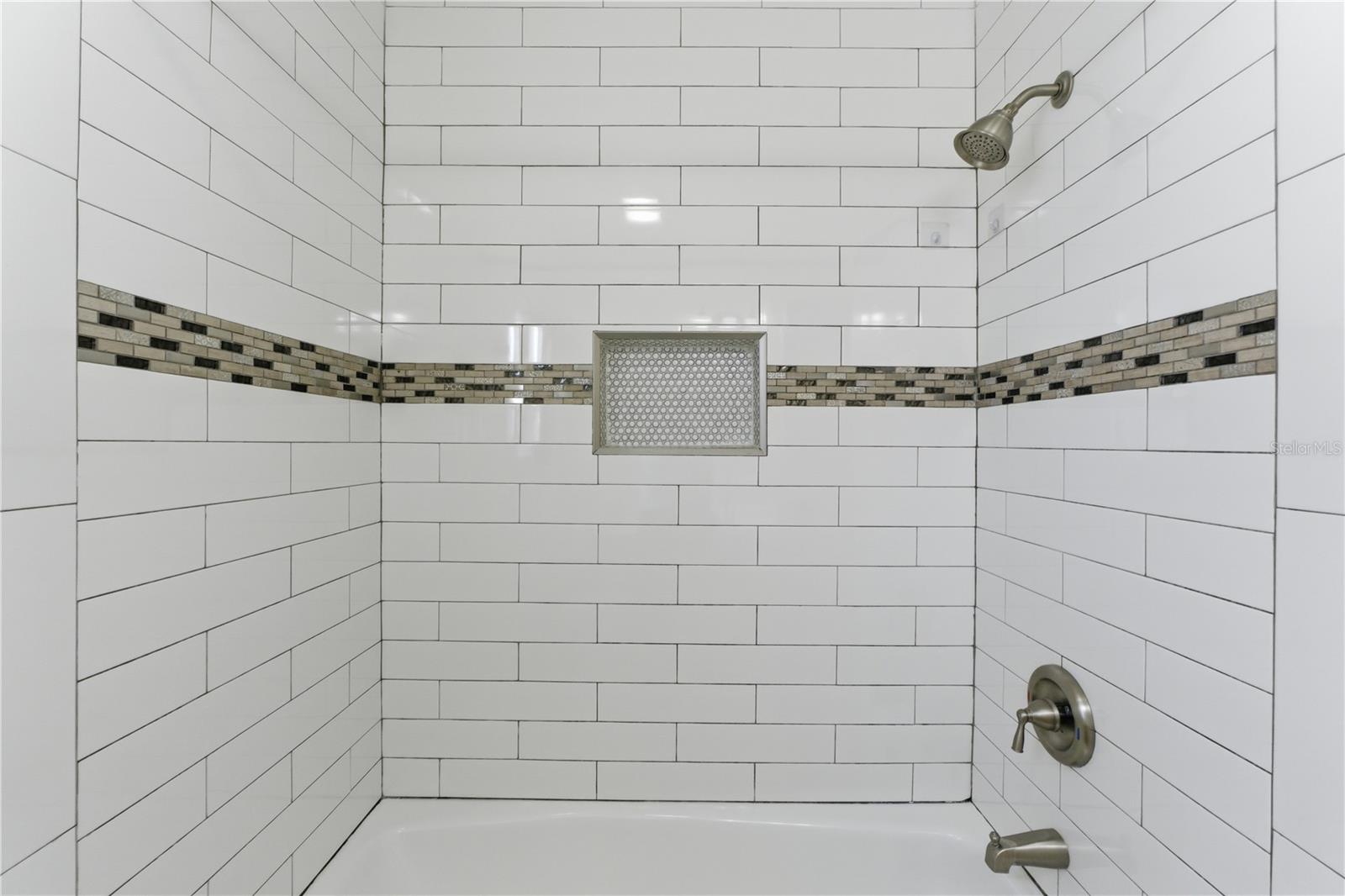 Image 17 of 23 For 7005 Duncan Avenue A