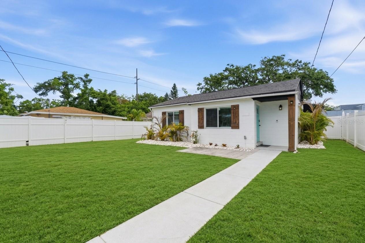 Image 2 of 23 For 7005 Duncan Avenue A