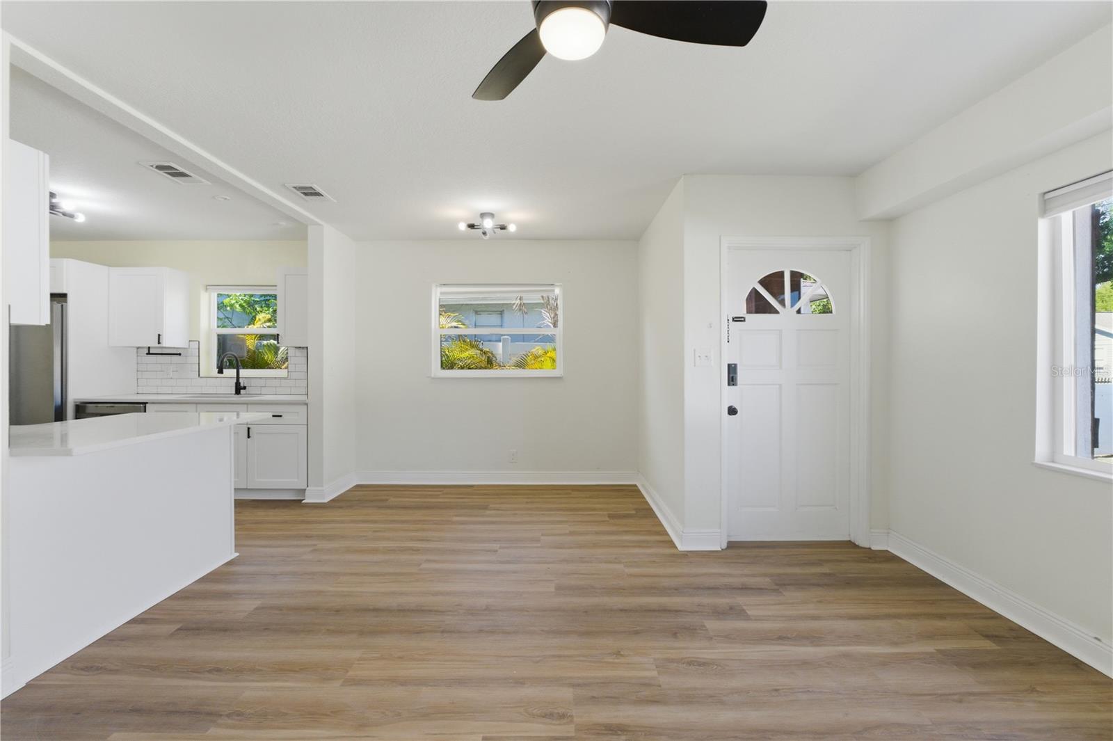 Image 20 of 23 For 7005 Duncan Avenue A