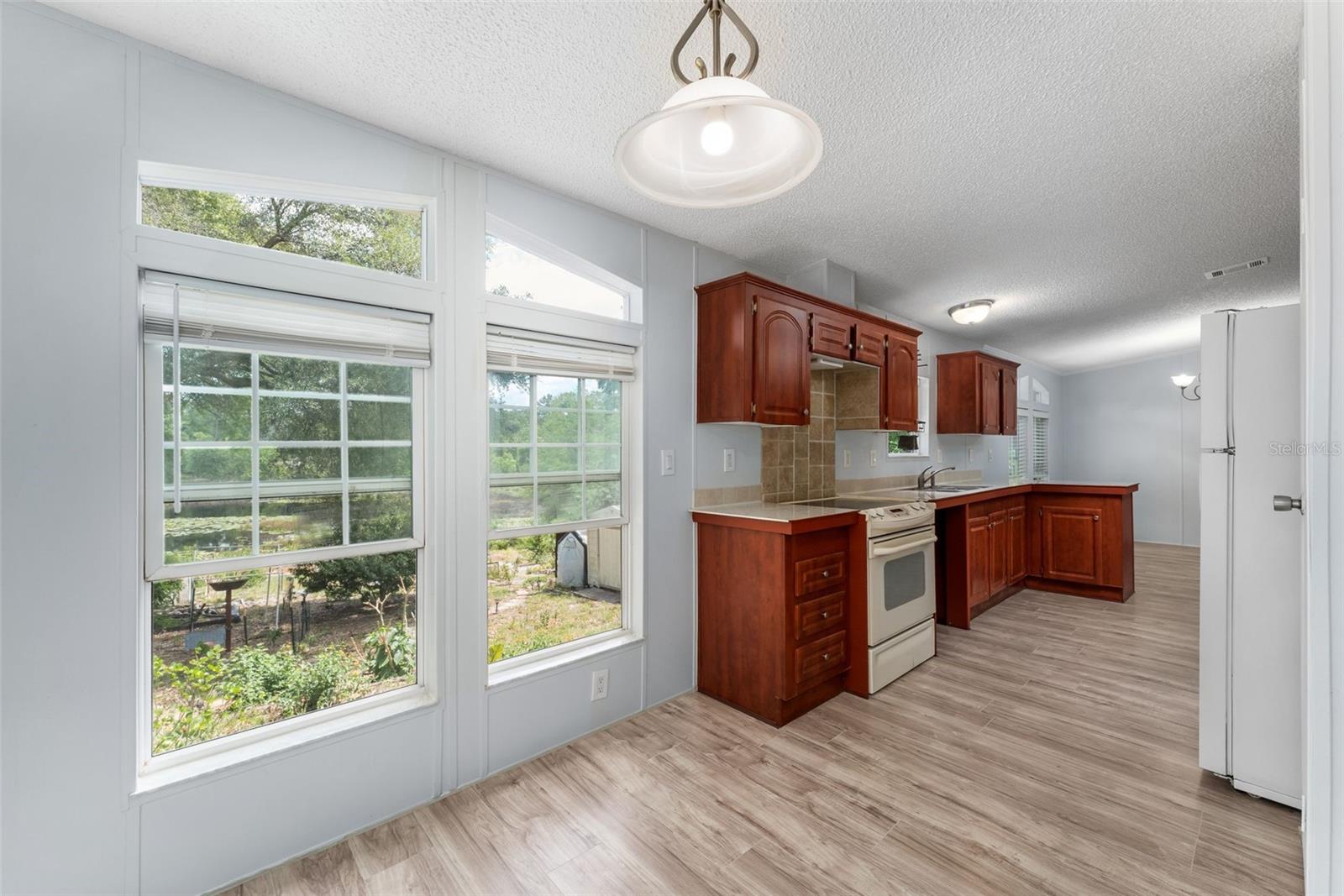 Image 10 of 29 For 5841 164th Avenue