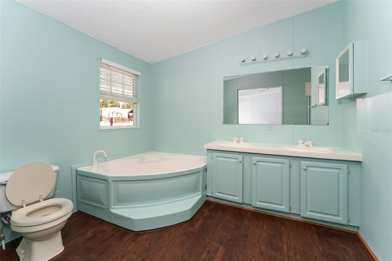 Image 15 of 29 For 5841 164th Avenue