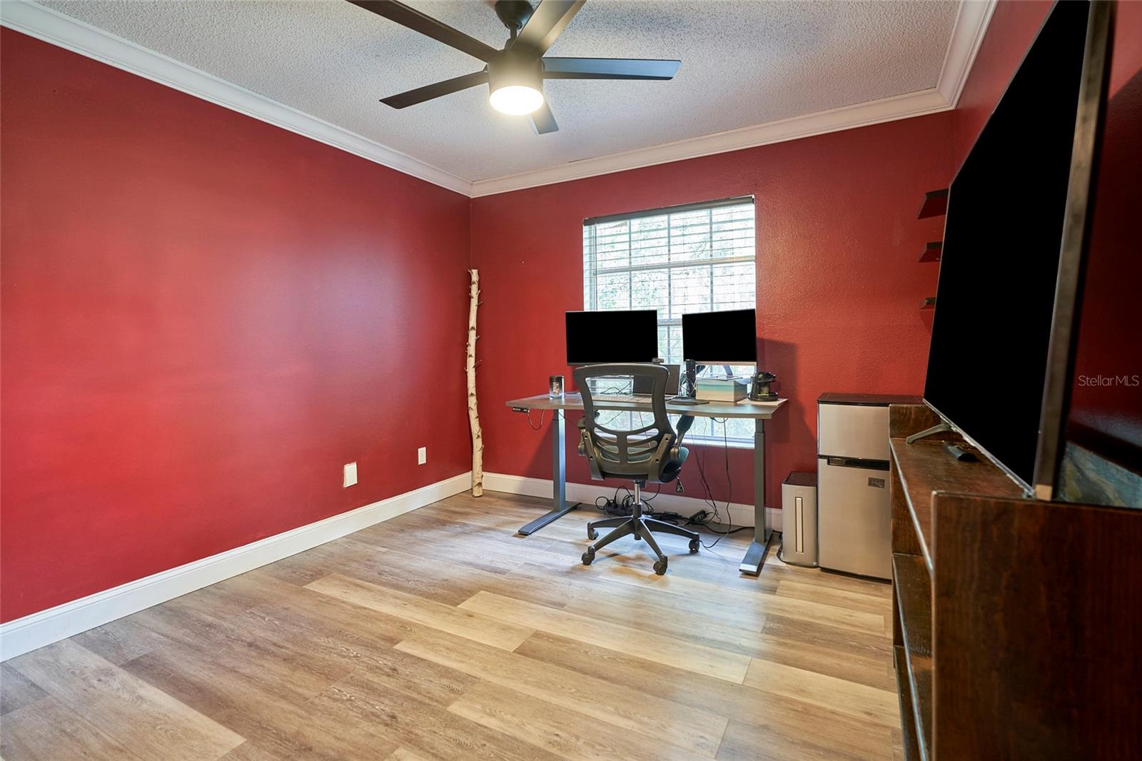Image 19 of 26 For 11905 Lakemist Circle 74
