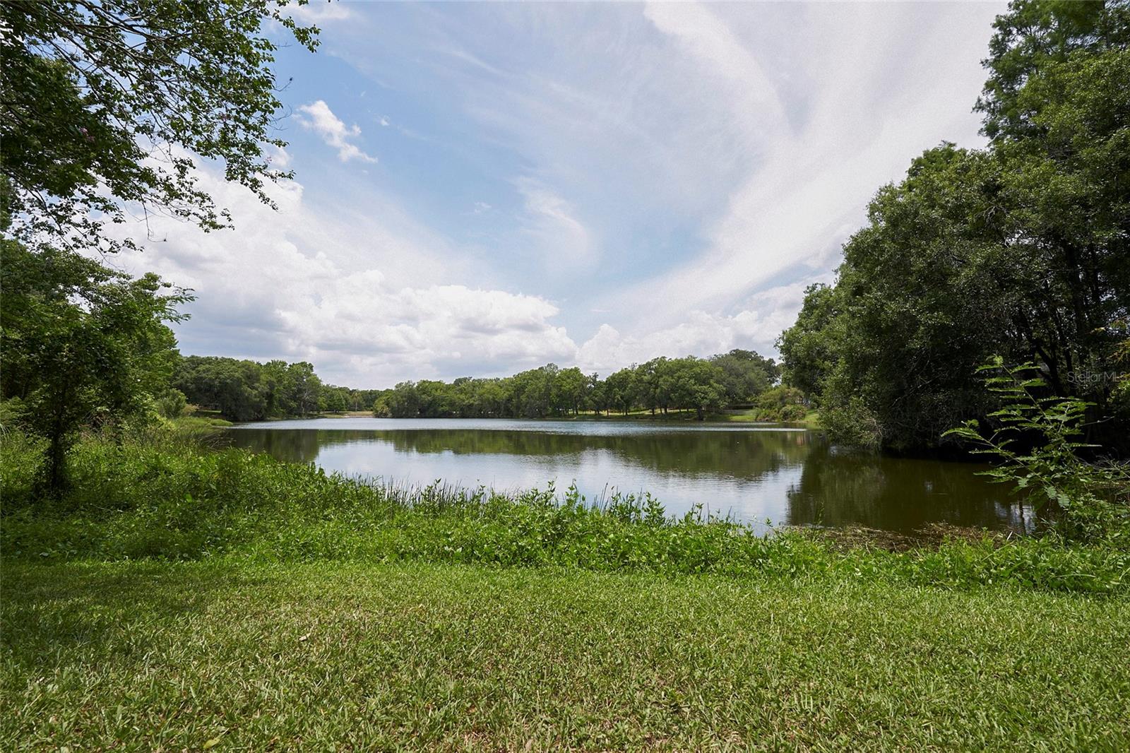 Image 24 of 26 For 11905 Lakemist Circle 74
