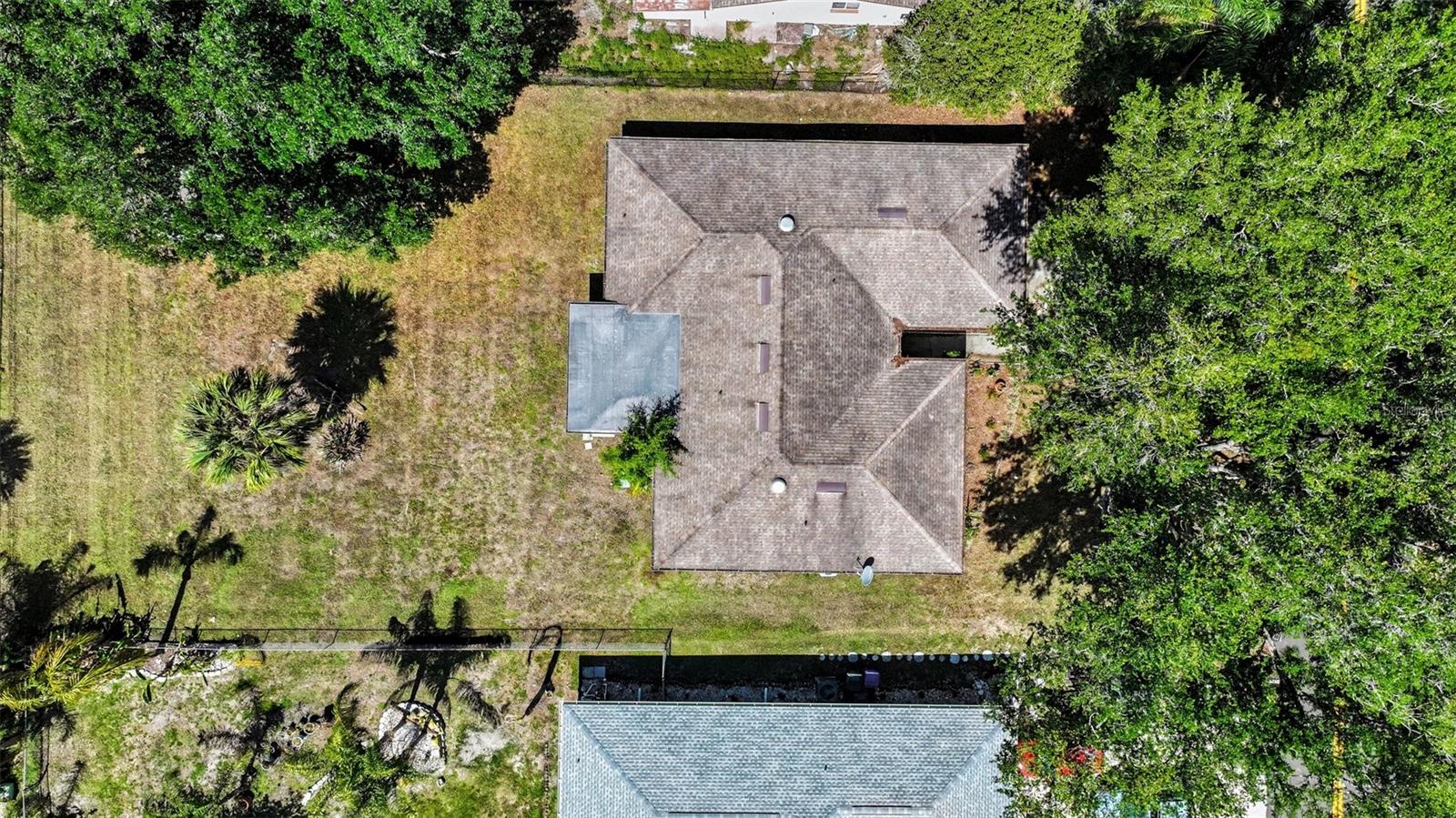 Image 3 of 30 For 851 Rolling Woods Lane