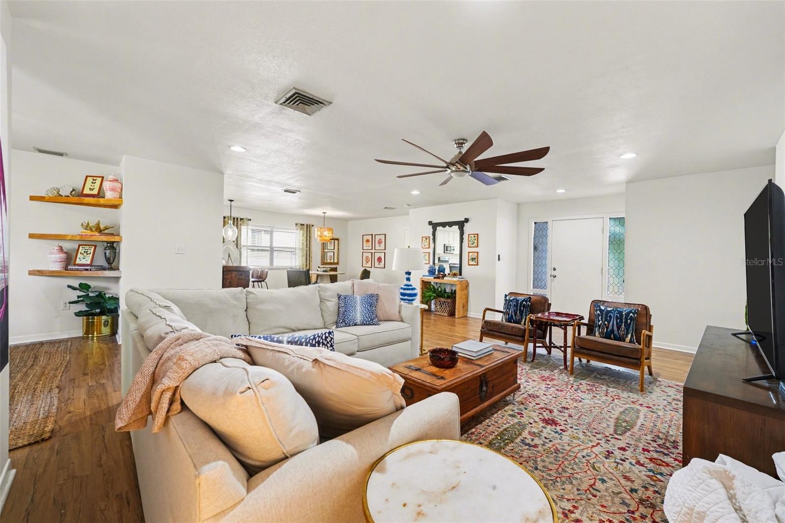 Image 7 of 30 For 851 Rolling Woods Lane