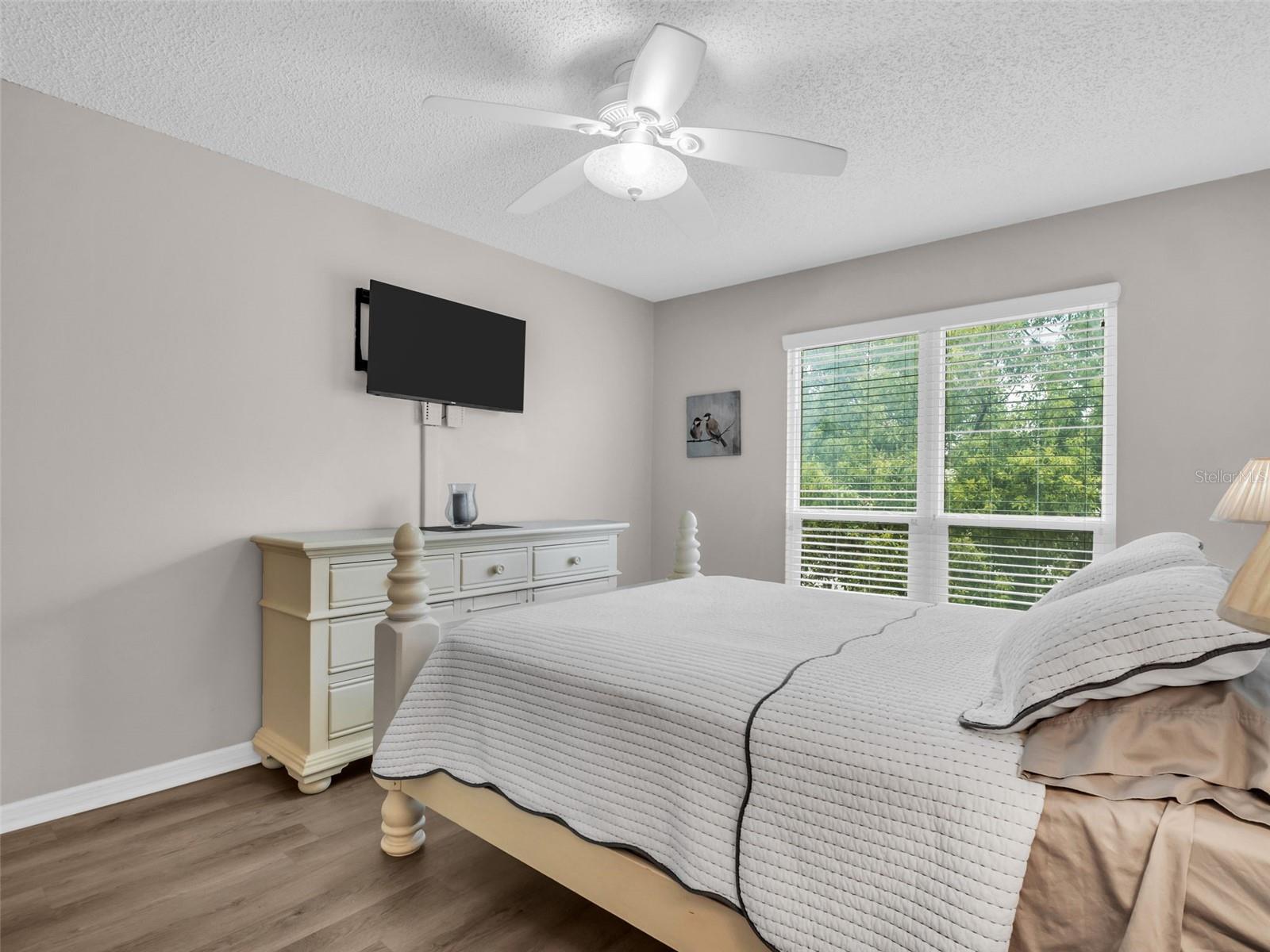 Image 24 of 61 For 608 Windrush Bay Drive 225