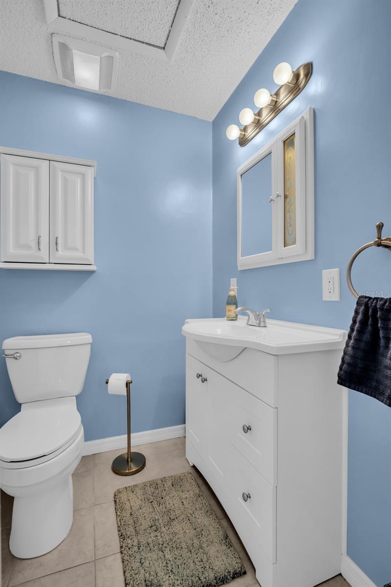 Image 31 of 61 For 608 Windrush Bay Drive 225