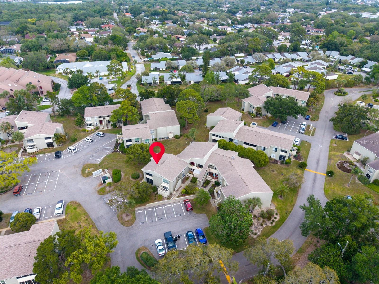Image 38 of 61 For 608 Windrush Bay Drive 225