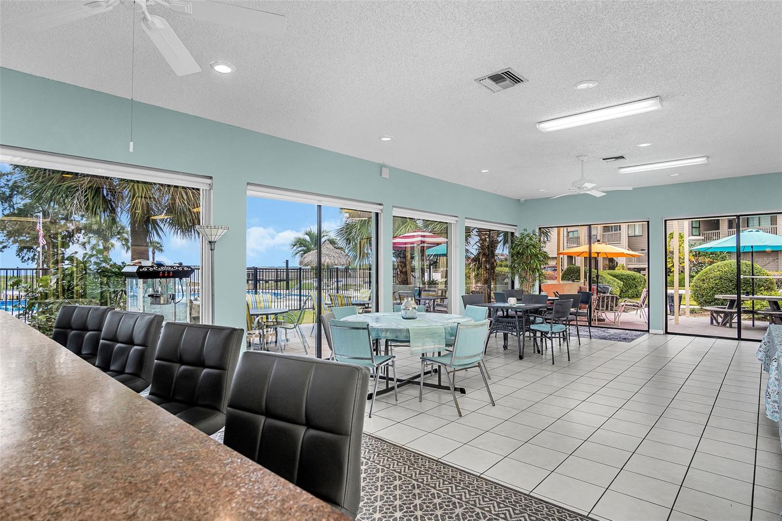 Image 40 of 61 For 608 Windrush Bay Drive 225