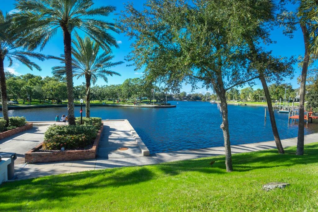 Image 47 of 61 For 608 Windrush Bay Drive 225