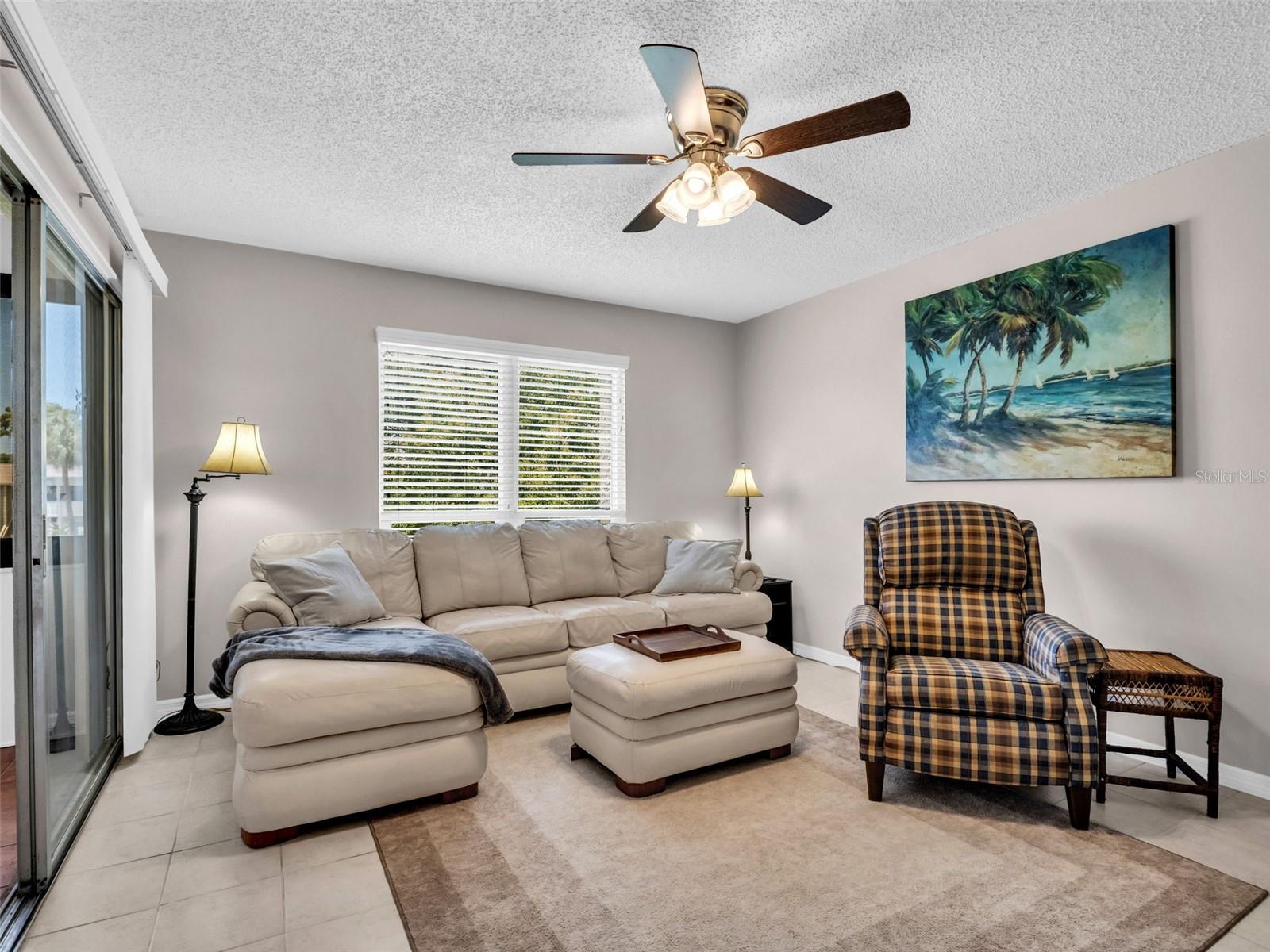 Image 7 of 61 For 608 Windrush Bay Drive 225