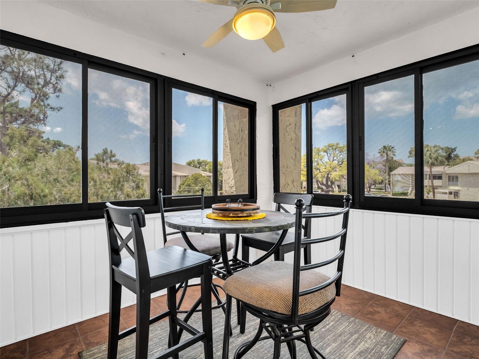 Image 9 of 61 For 608 Windrush Bay Drive 225
